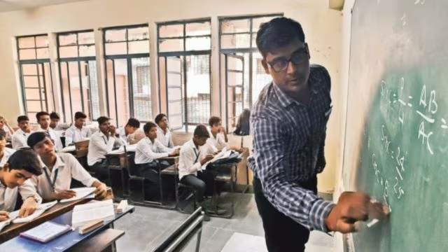 School teaches to clean holy river Yamuna