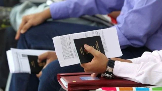 Visa crackdown for students in the USA this summer