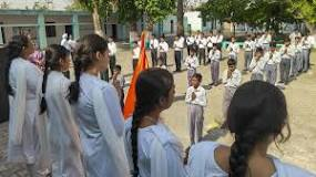 Schools in Kashmir Change Hours Due to Heatwave
