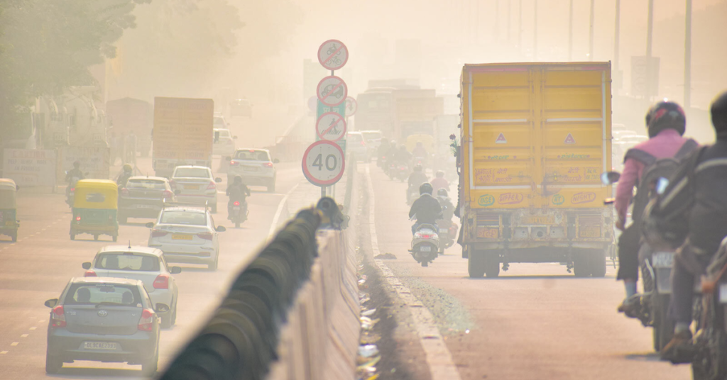 Thick Diwali smog over Delhi as IITM Bengaluru forecasts severe air pollution levels across North India