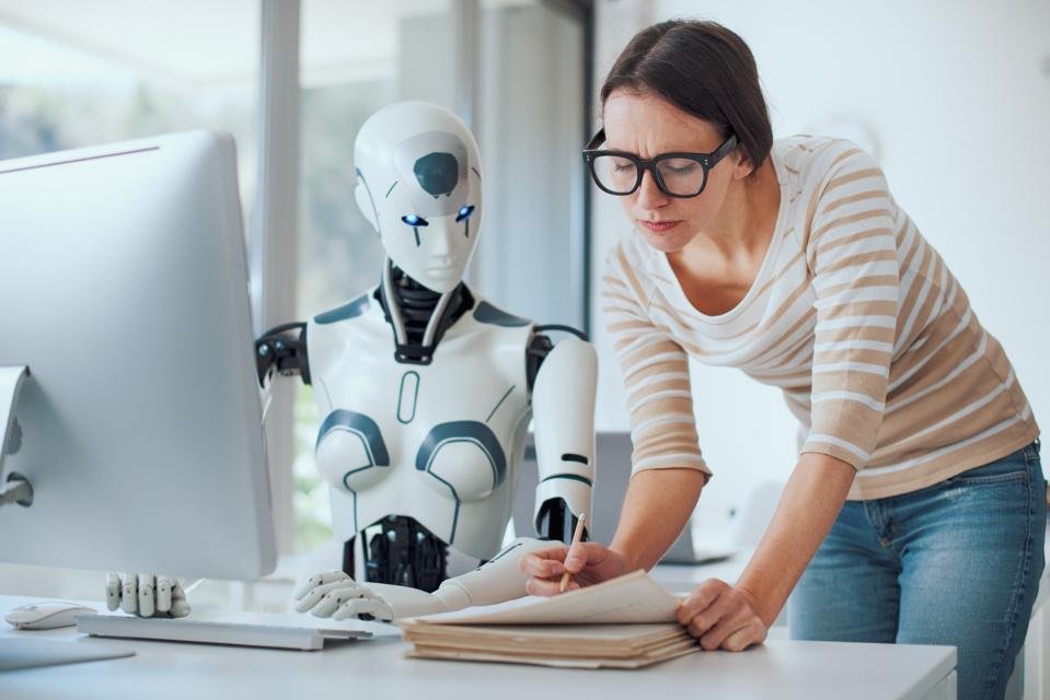 The FDE role is gaining momentum and quickly emerging as the hottest AI job, commanding premium salaries. It has started happening in India as well.