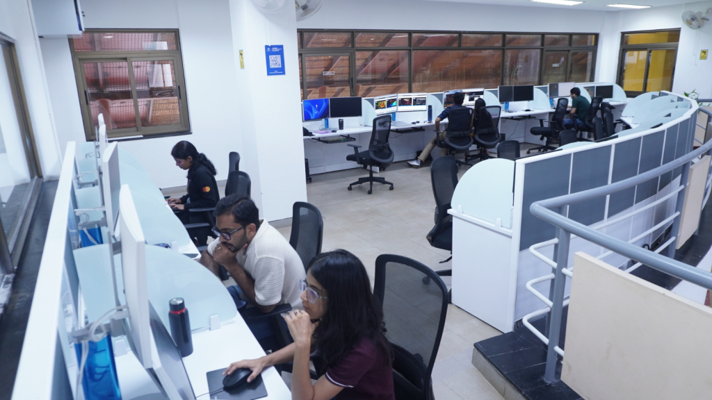 IIM Kozhikode's Bloomberg Finance Lab with 12 terminals